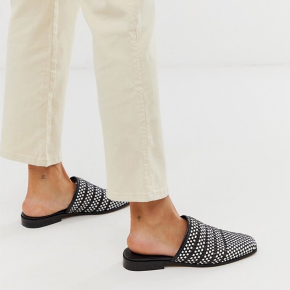 NIB!! ASOS Magnus Square Toe Weave Mules size 8